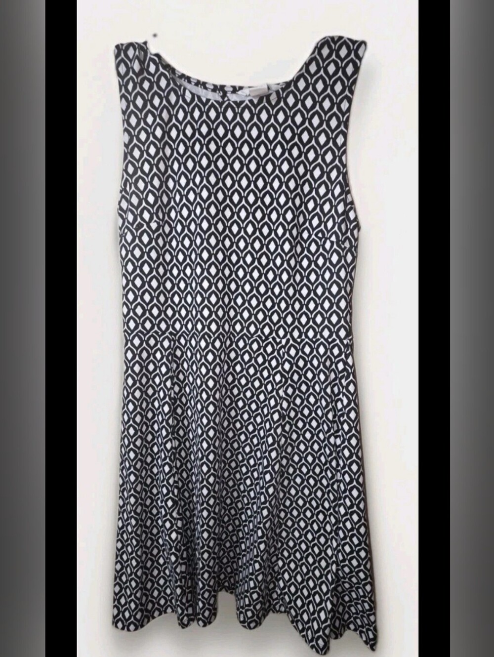 H&M Fit & Flare Dress Black & White M Sleeveless Open Back Round Neck Geometric